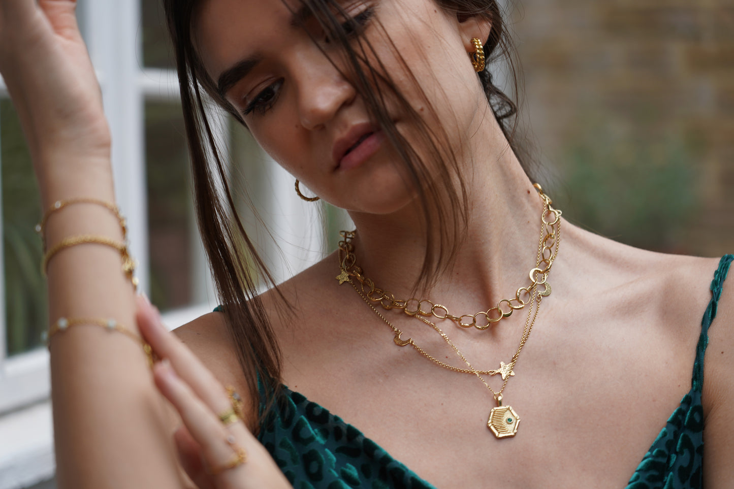 the emerald dream gold necklace photo