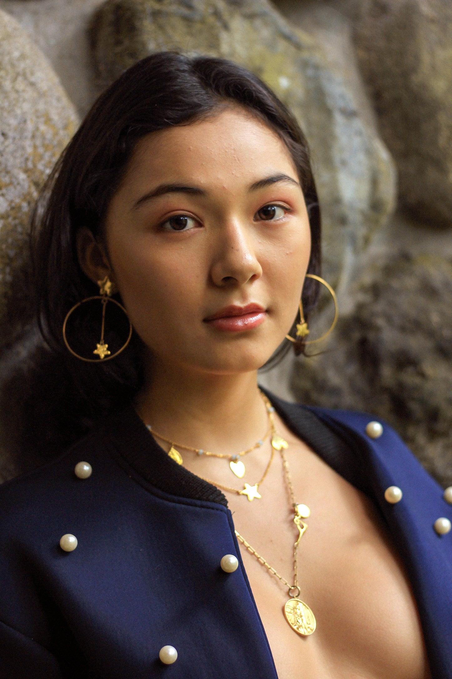 gold star hoop earrings