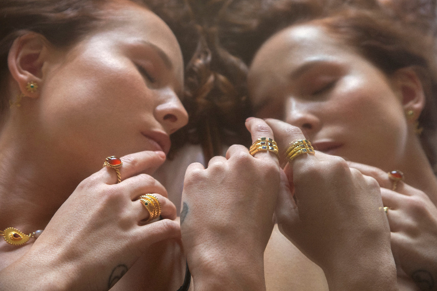 dainty gold rings sets