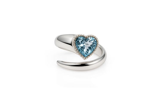 Heartleaf Ring – Blue Topaz
