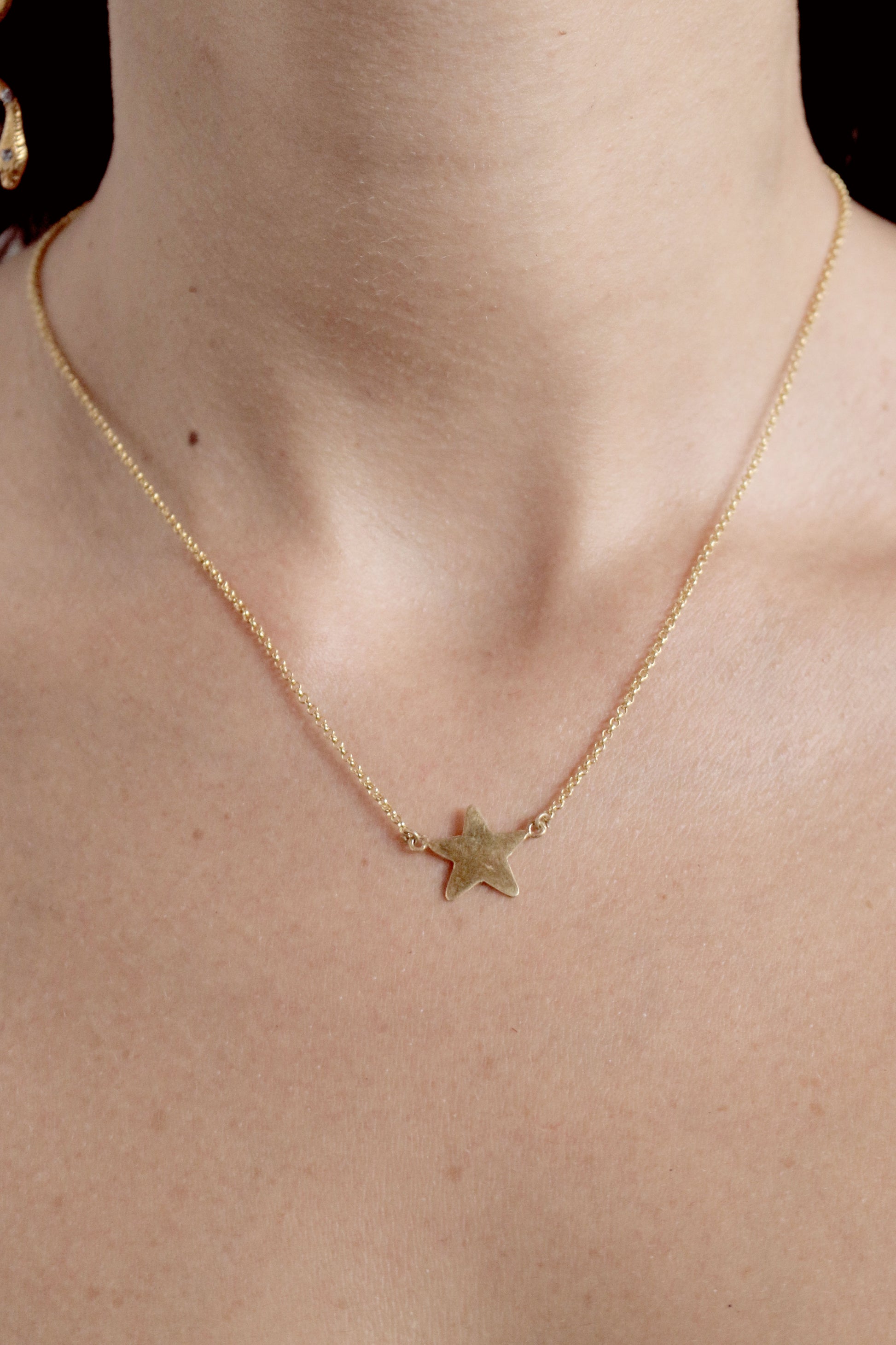  star necklace look